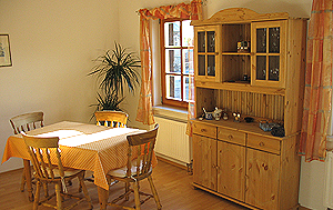 Fr�hst�cksraum und Flur